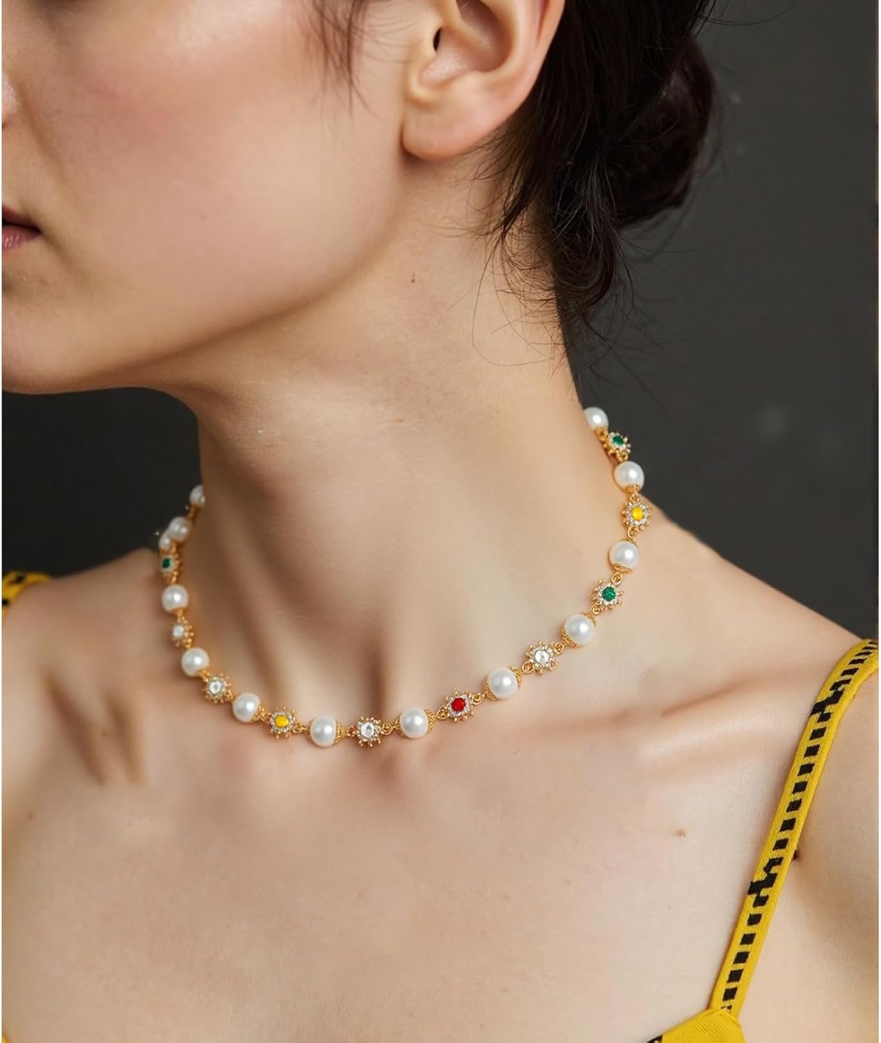Pearl Choker Necklaces for Women,Gold Choker with Crystal Flower,Vintage Necklace Gift Dainty Pearl Statement Necklace for Women - Image 2