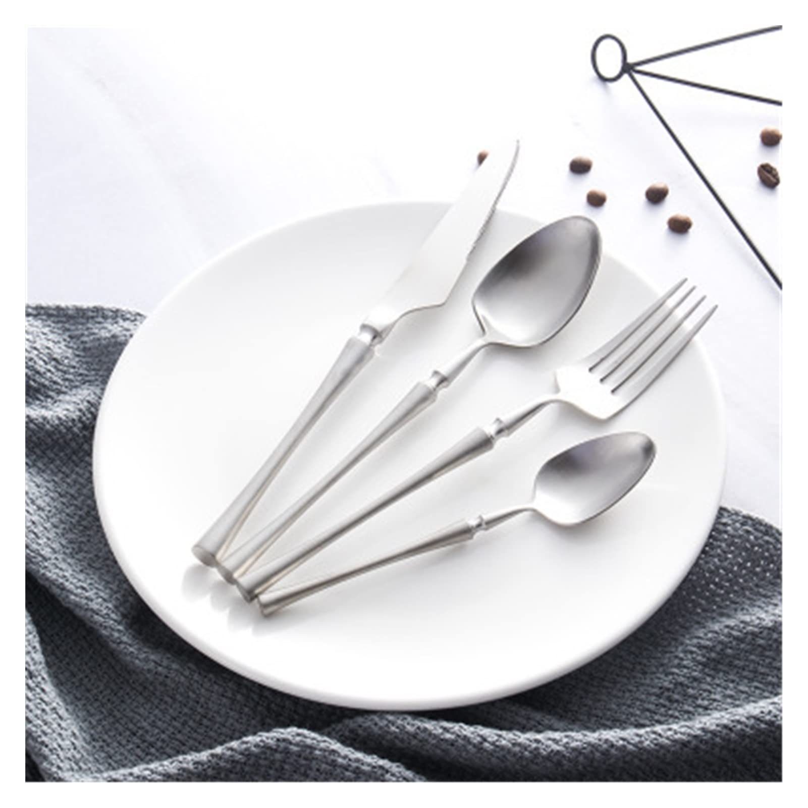 Genérico Juego De Cubiertos De Acero Inoxidable, Cubiertos para Fiestas De 24 Piezas, Cubiertos para Banquetes De Boda, Cuchillo, Tenedor Y Cuchara De Acero Inoxidable Duraderos