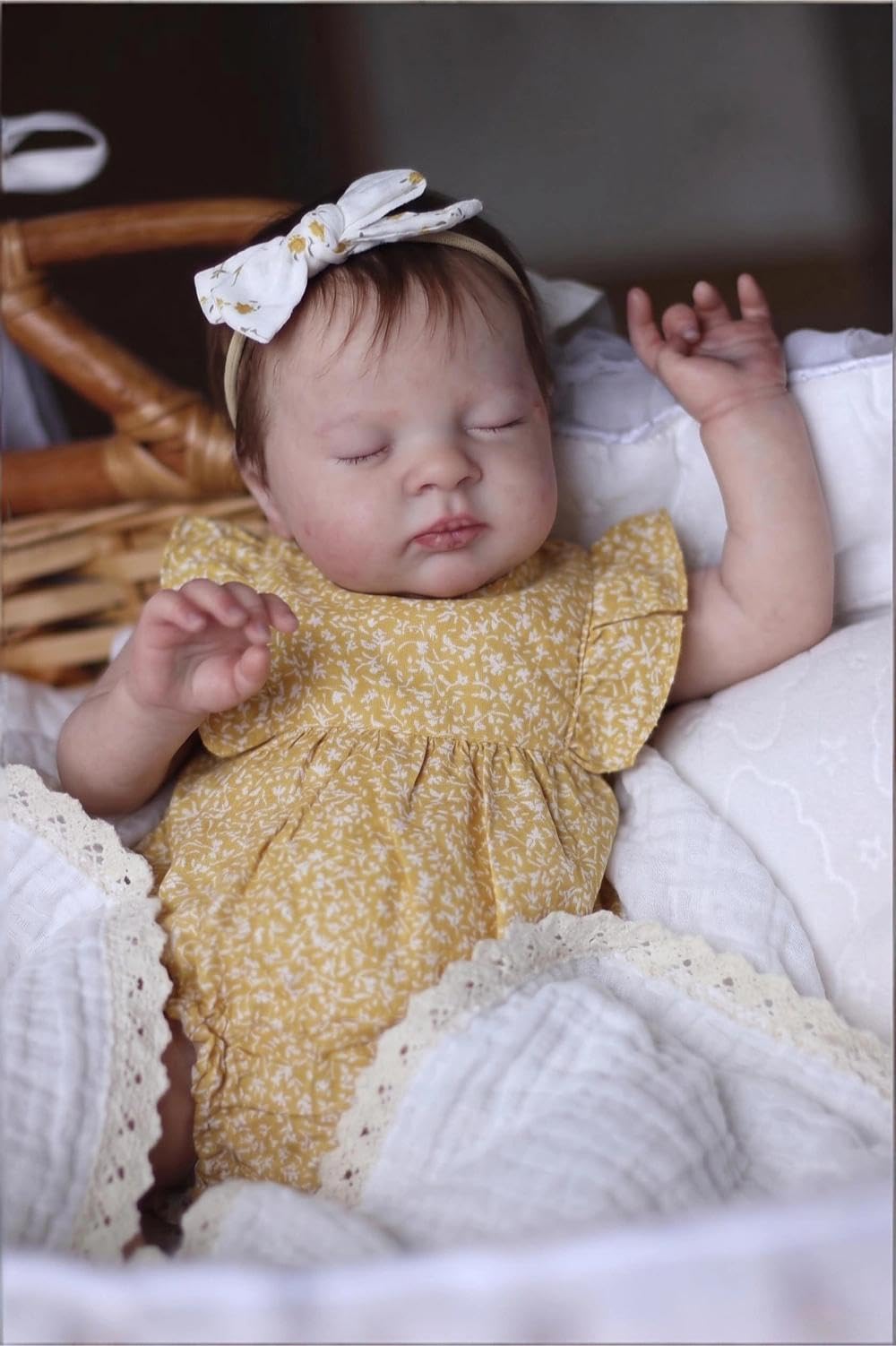 Zero pam Reborn Baby Mädchen Esenia Augen Zu, 19 Zoll 48 cm Reborn Puppe Mit Haaren Lebensechte Reborn Puppen Aus Stoff Wie EIN Echtes Baby Geschenksets Für Kinder Ab 3 Jahren