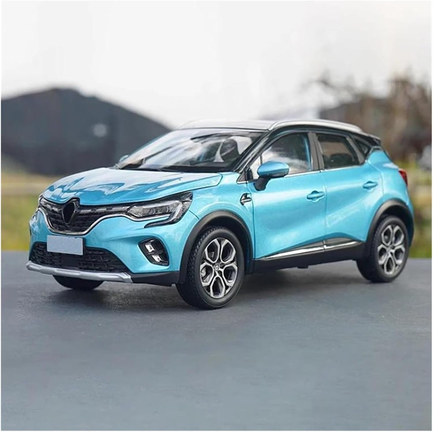 並行輸入品】マツダ 1:18スケール CX-30用 CX30 SUV 合金 