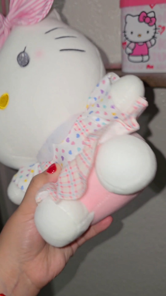 Watch Hello kitty plush. on Amazon Live