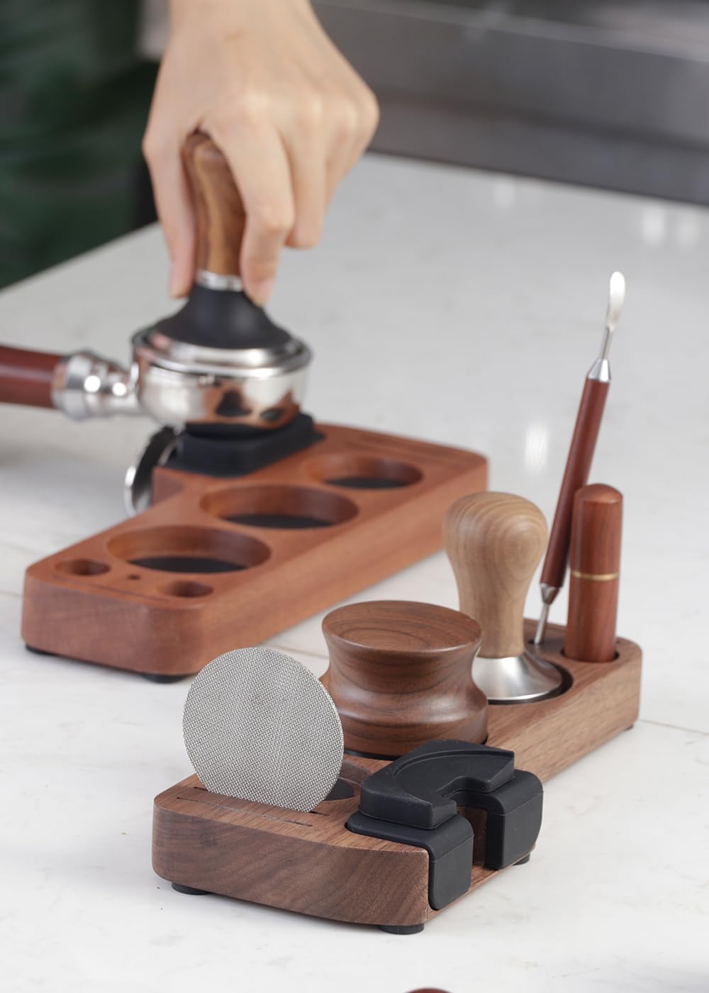 Estación de apisonamiento compacta, base de estación de manipulación de espresso, soporte para portafiltros de café de madera para accesorios de máquina de espresso de 51/54/58 mm