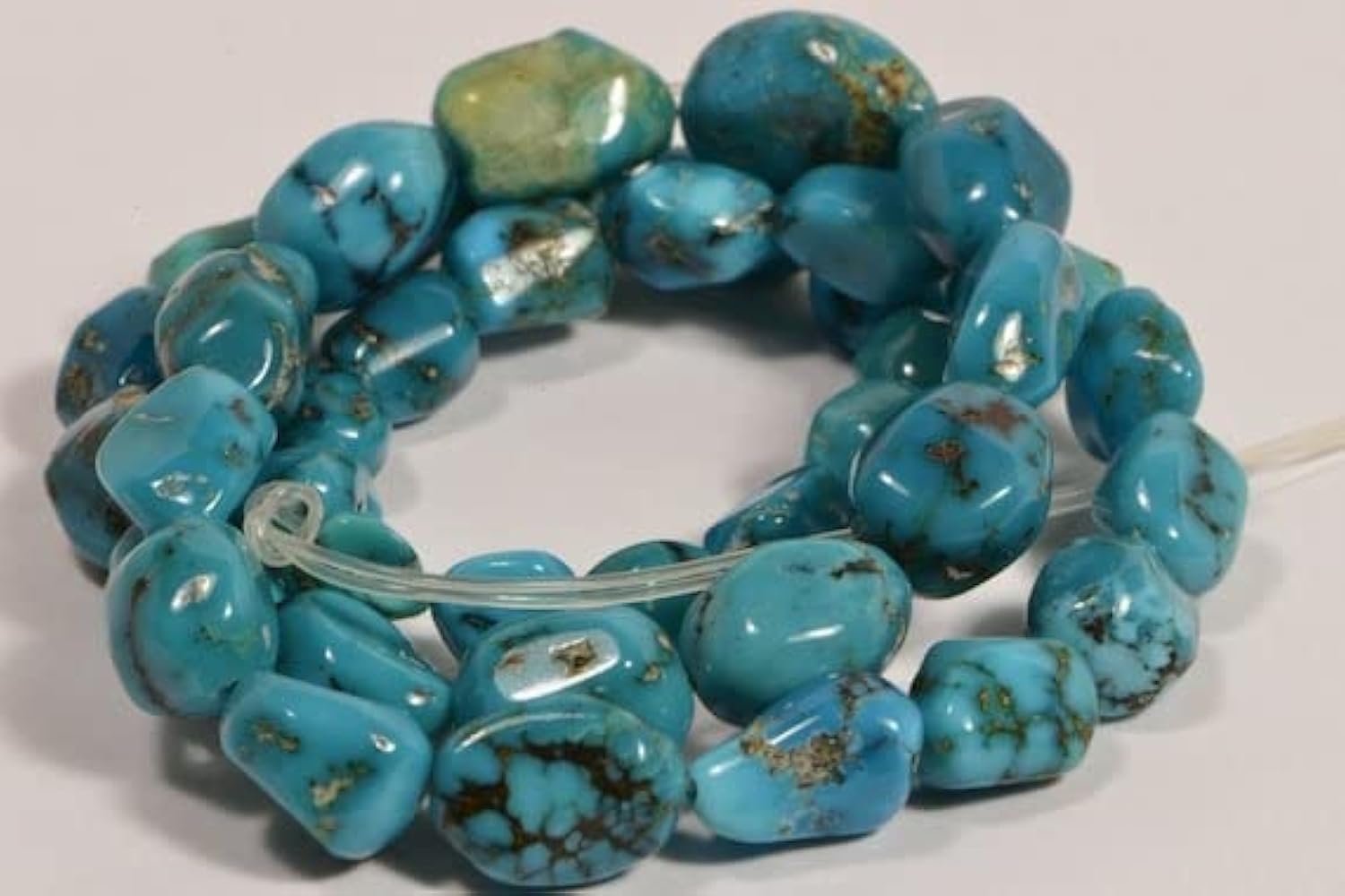 Perles de turquoise naturelle du Nevada LKBEADS pour la confection de bijoux d'exception