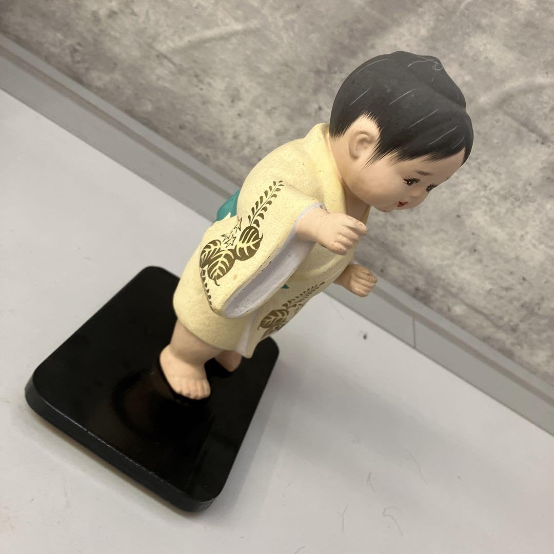 Amazon.co.jp: レトロ 博多人形 伝統工芸品 陶器製 赤ちゃん