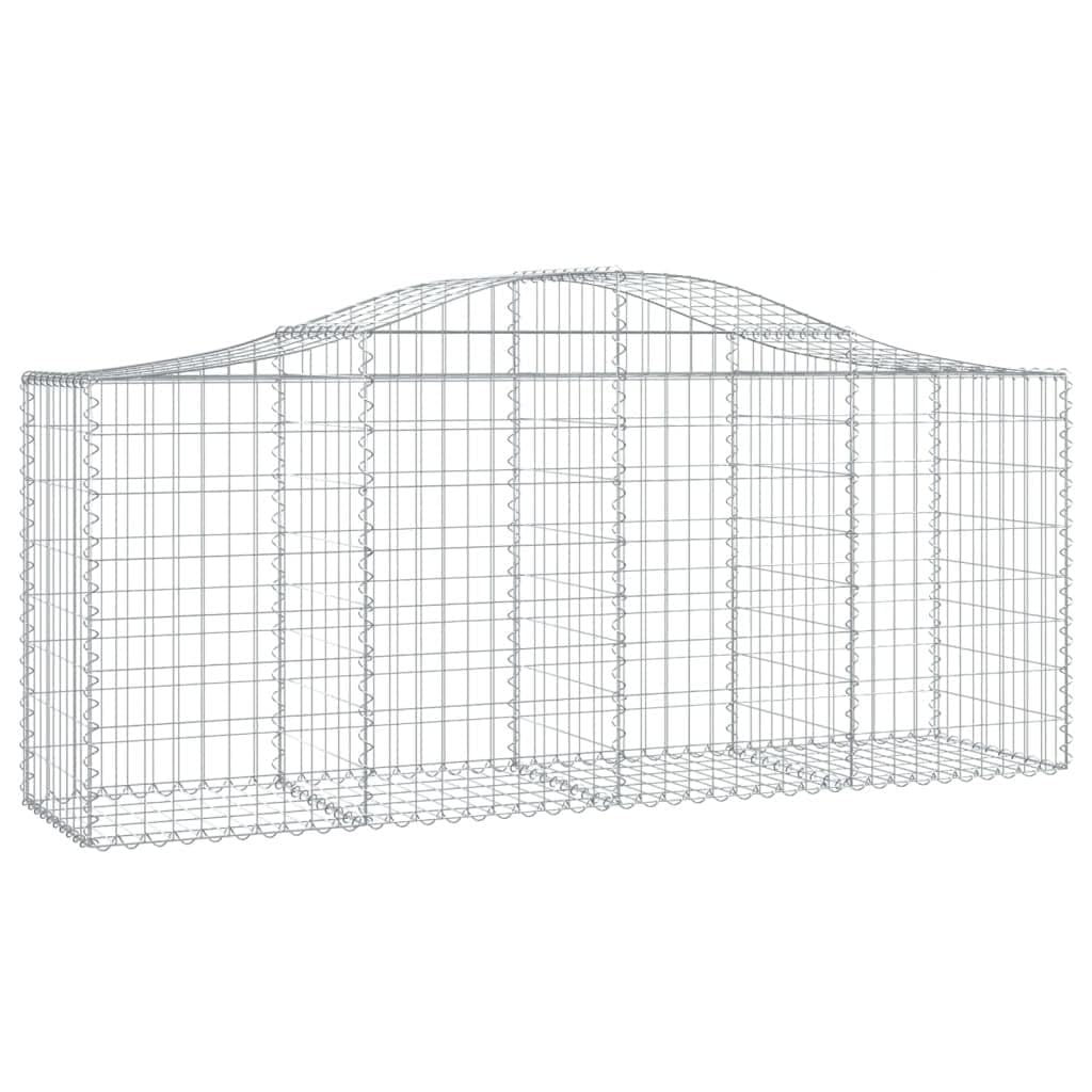 Panier à gabion arqué pour aménager une terrasse moderne et calme