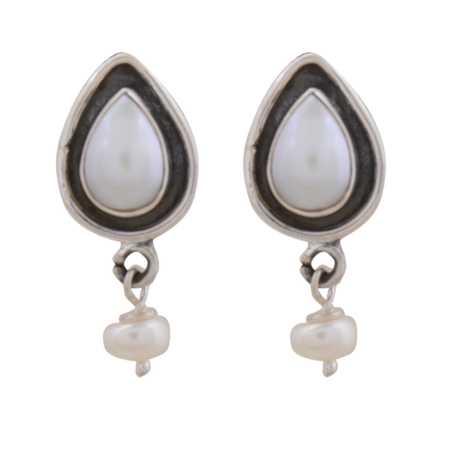 See full amazon price history chart for Silverwala 925-92.5 Sterling Silver Pearl Stone Fashion Stud Earring for Women, White Silverwala 925-92.5 Sterling Silver Pearl Stone Fashion Stud Earring for Women, White (B07G2HJJB8) Amazon Price History, Amazon Price Tracker