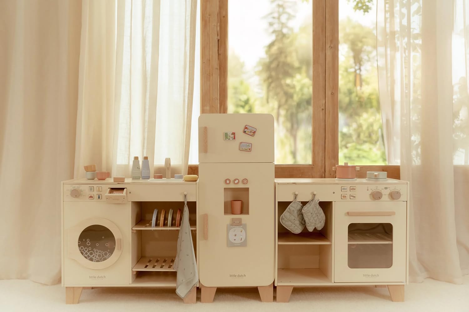 Little Dutch Kinderküche Spielküche aus Holz inkl. Töpfe und Topflappen - beige