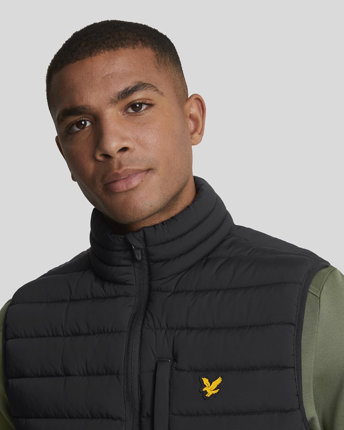 Lyle & Scott Uomo Gilet Trapuntato Leggero Elasticizzato, Jet Black