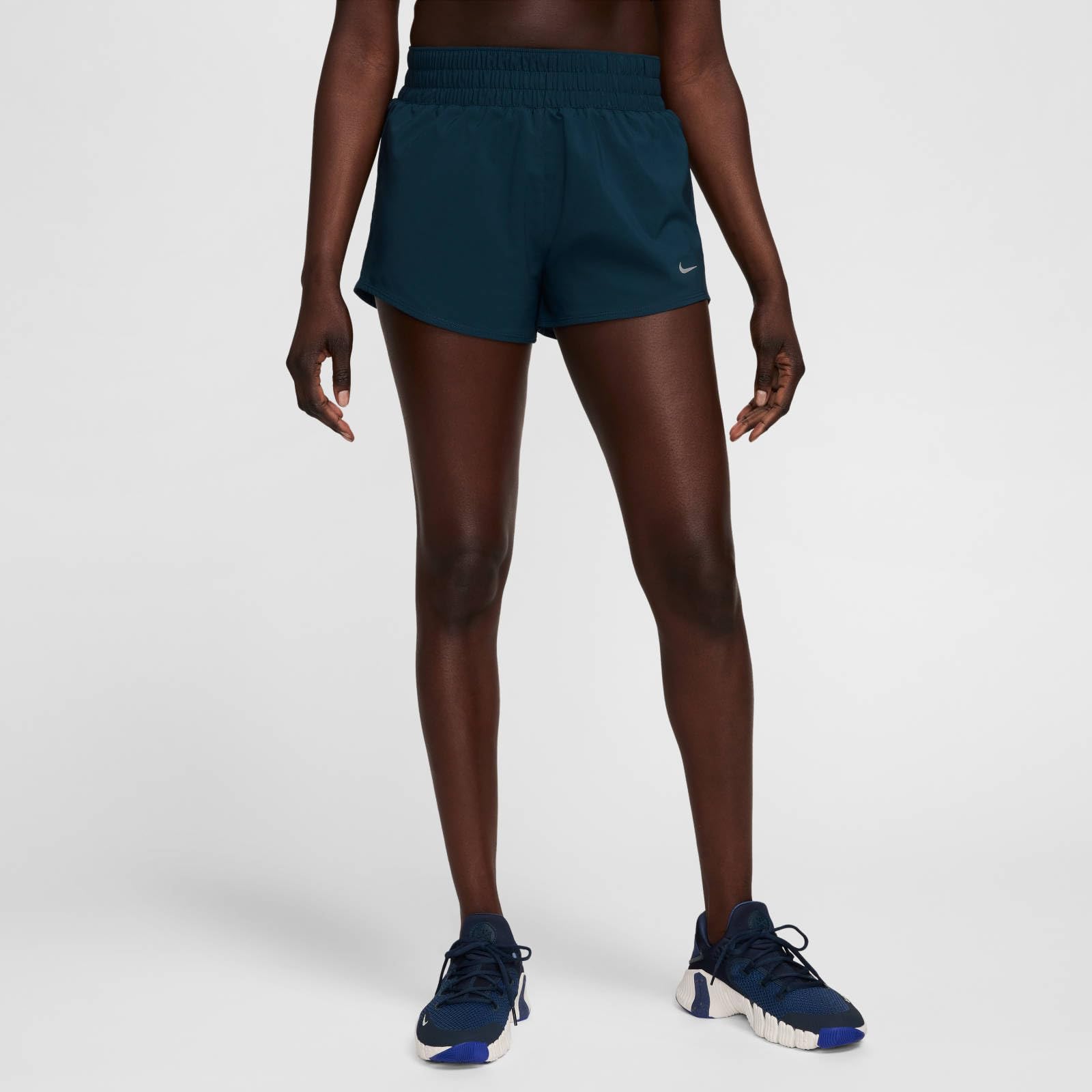NIKE Nike One Dri-fit-shorts Mit Mittelhohem Bund Und Futter Für Damen (Ca. 7,5 Cm) - Shorty Kobiety