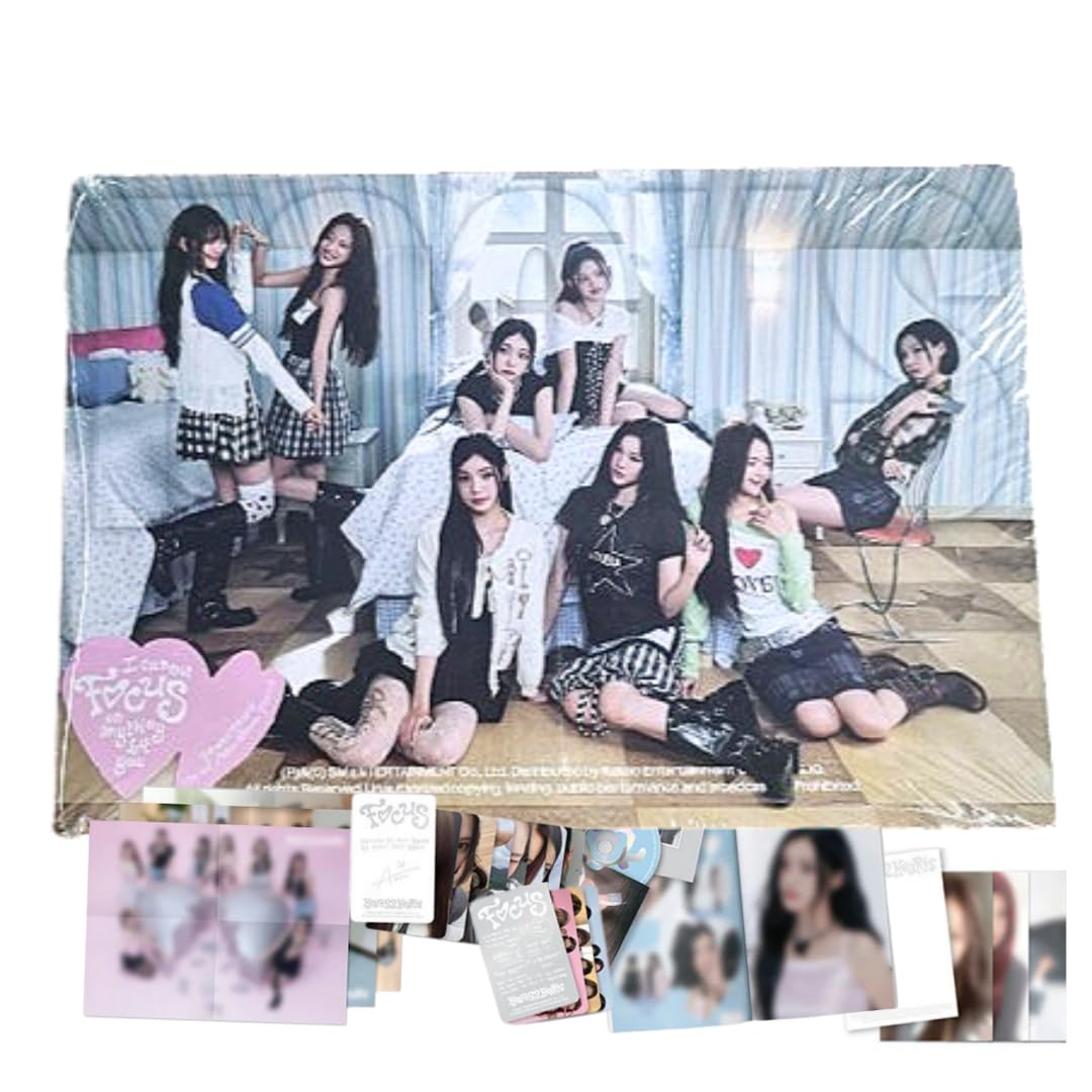 Amazon.com: Hearts2Hearts Focus 1st Mini Album [B Ver.] Photobook