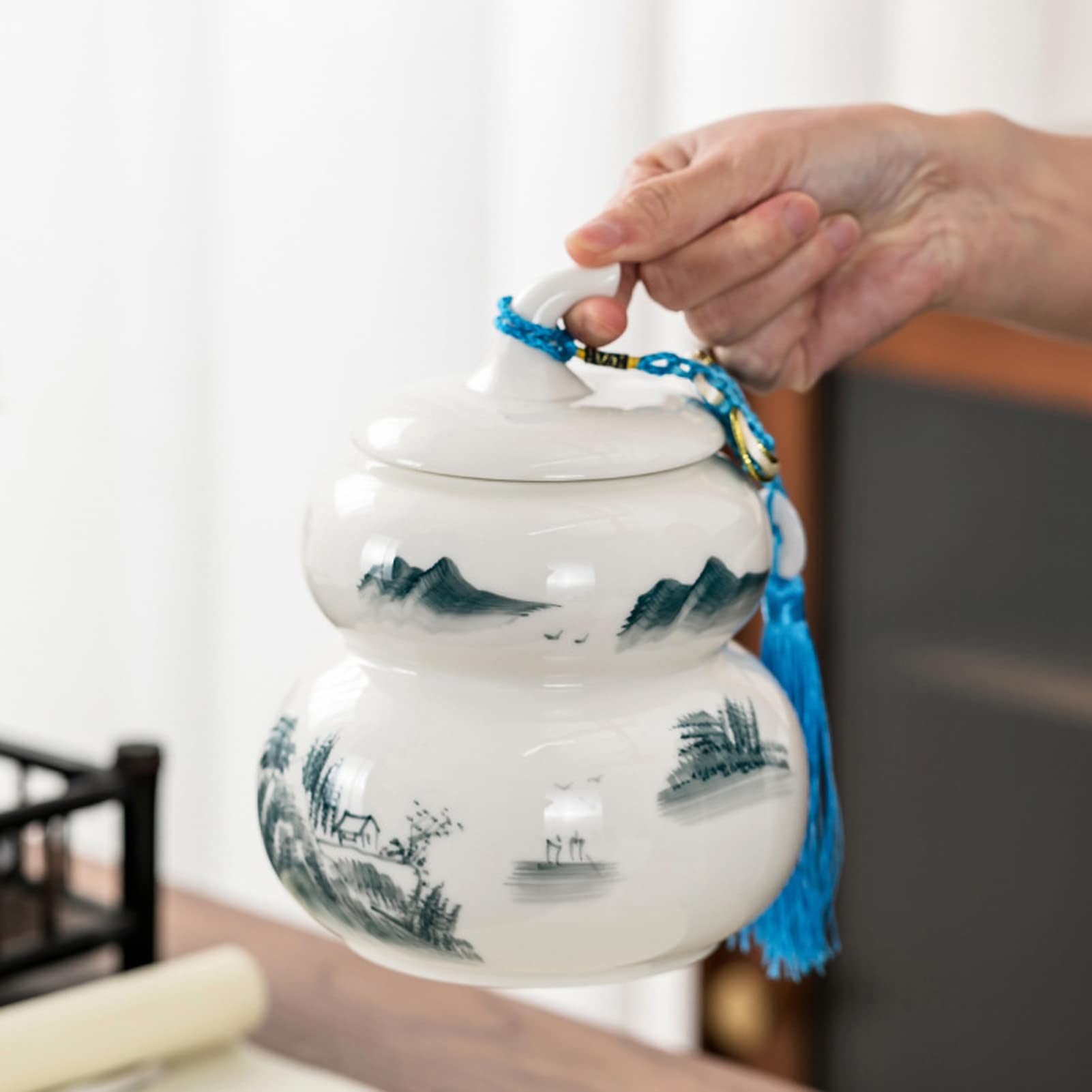 Urny, Pamiątka na prochy – Średniej wielkości ceramiczny słoik urnę(White B)