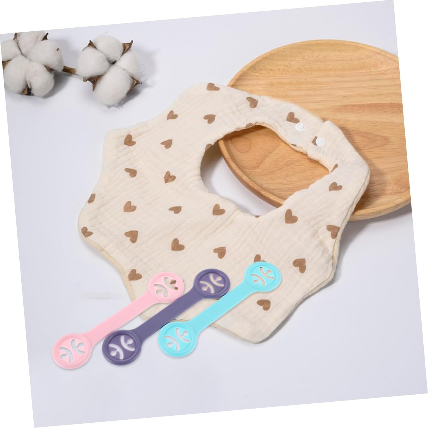 MERRYHAPY 6pcs Adjustable Bib Clips Snaps Full Coverage Food Bibs for Newborns and Boy Girl Easy to Use and Comfortable for Messy Eaters