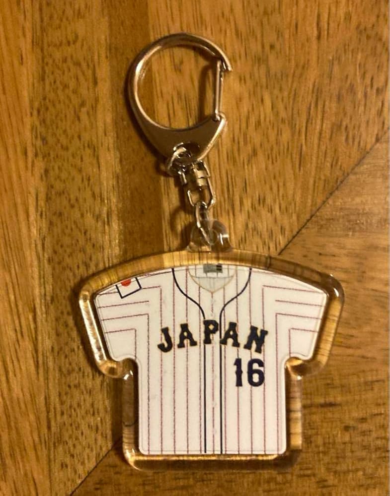 ＷＢＣ　大谷　ホームユニフォームキーホルダー Amazon.co.jp: 大谷翔平 WBC #16 サインプリントホーム