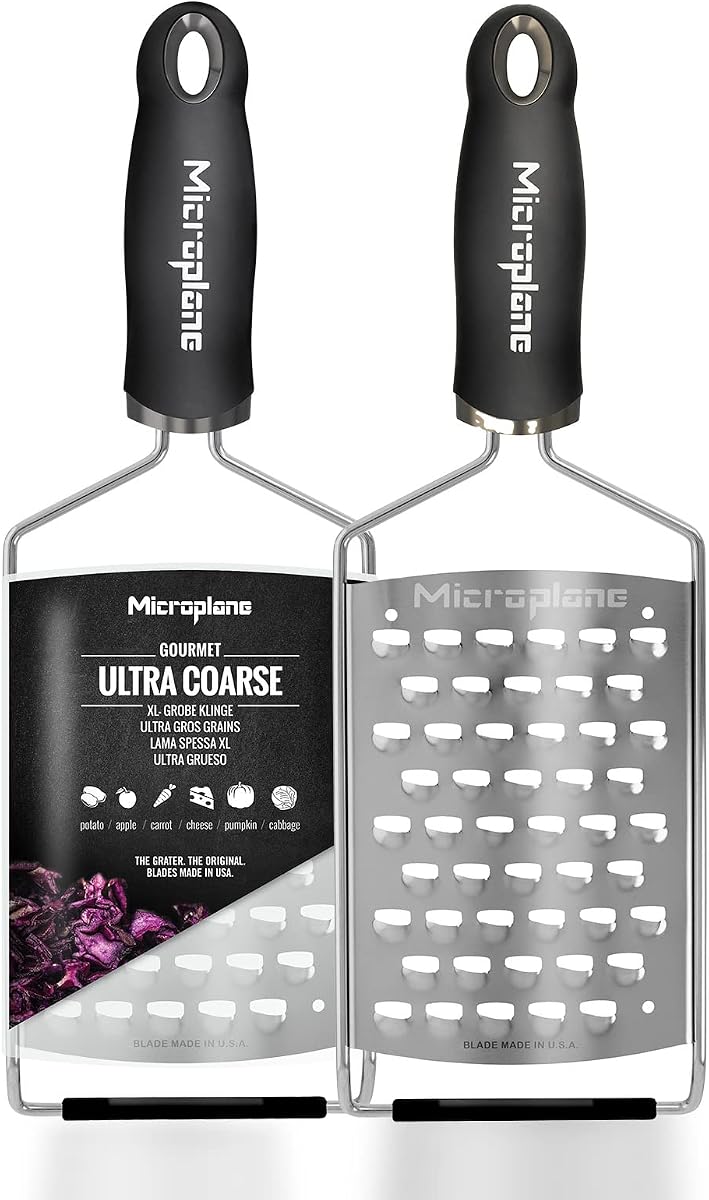 Rallador ultragrueso Microplane Gourmet Series - Rallador de queso y verduras duradero de acero inoxidable con mango antideslizante para cocina, herramientas y equipos de chef profesionales