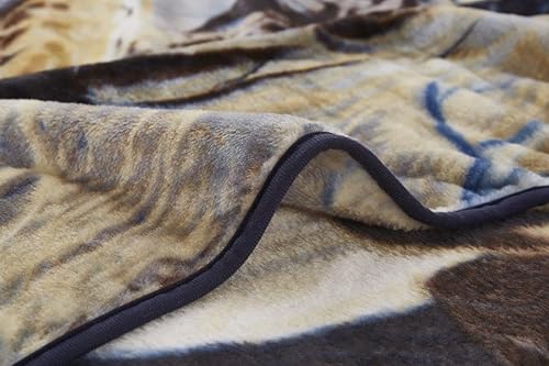 Miniatura 4 de Regal Comfort Manta tamaño Queen  Collage de águila  79 x 86 pulgadas manta de piel sintética de peso medio para cama, sofá, decoración de sala de