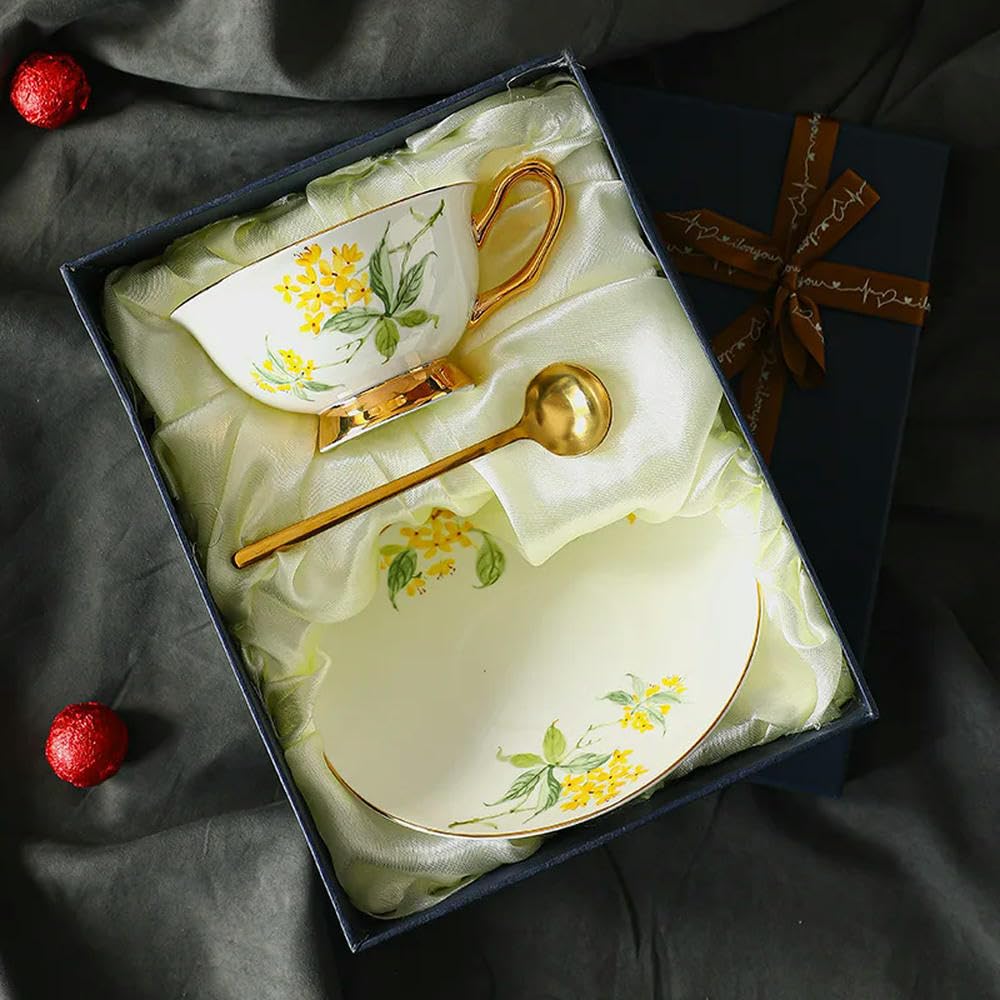 Tasses et Assiettes à café en Porcelaine européenne avec Une Touche de Luxe Service à thé Anglais en céramique