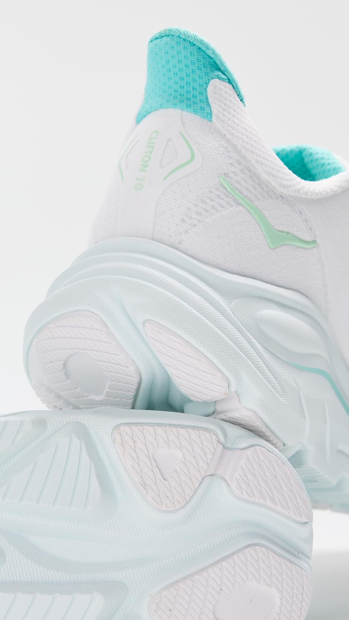 Hoka Clifton 10 SneakerMujer