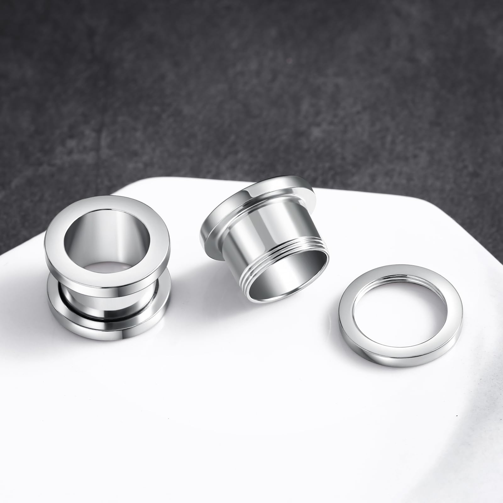 2 Pezzi Plug Dilatatore Orecchio, Flash Tunnel Acciaio Chirurgico Cerchio Argento Dilatatore Plug 1.6mm Piercing Gioiello