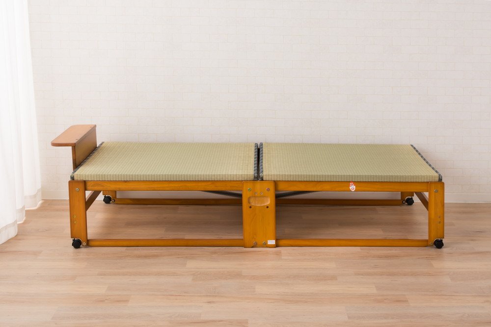 Amazon｜エムール 折りたたみベッド 日本製 い草畳 立ち上がりやすい