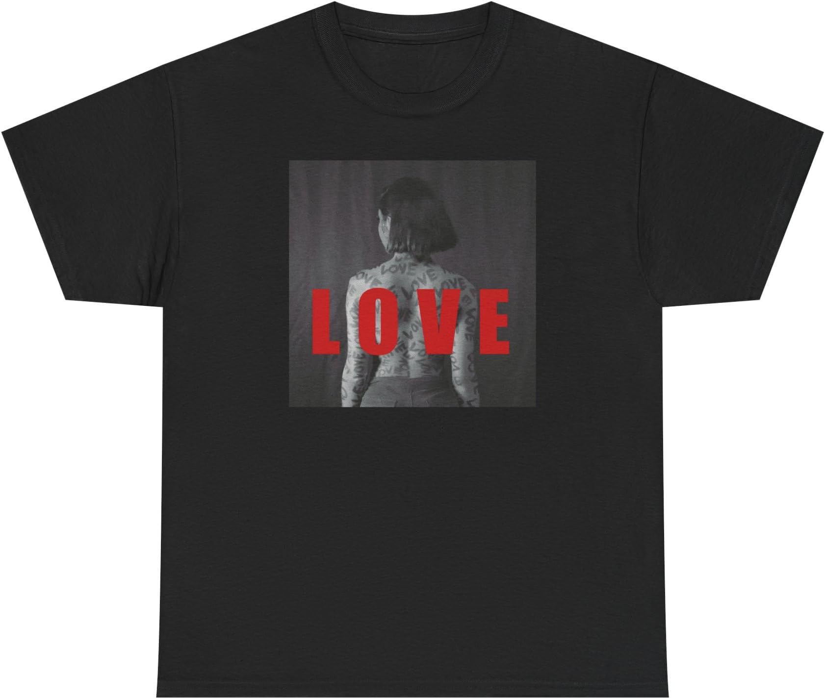 Love Streetwear Graphic Tee – Modern Urban Art T-Shirt, Bold Red Typography, Unisex Fashion
