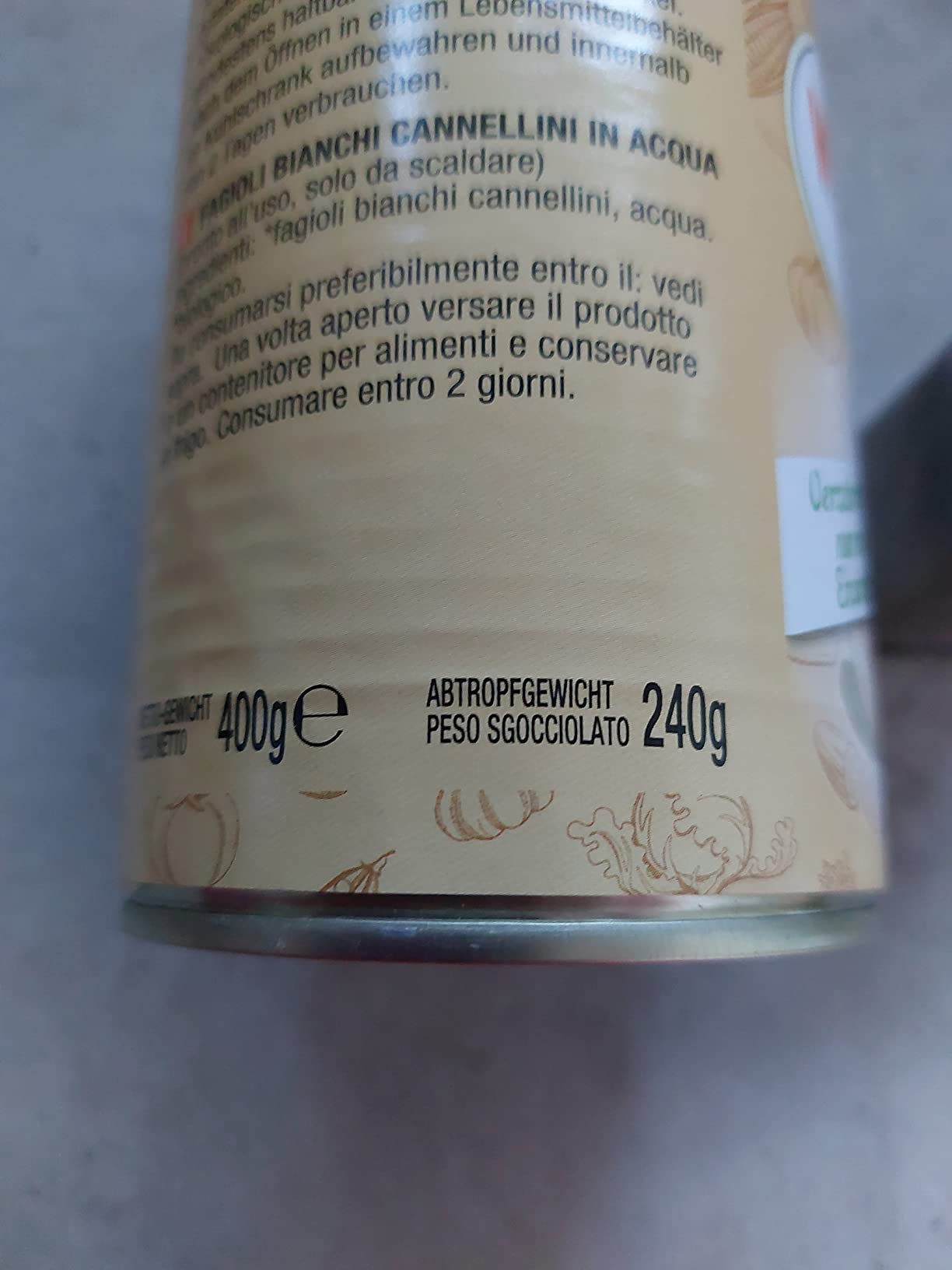 Das ist Betrug. 400 g Dose und Abtropfgewicht nur 240g