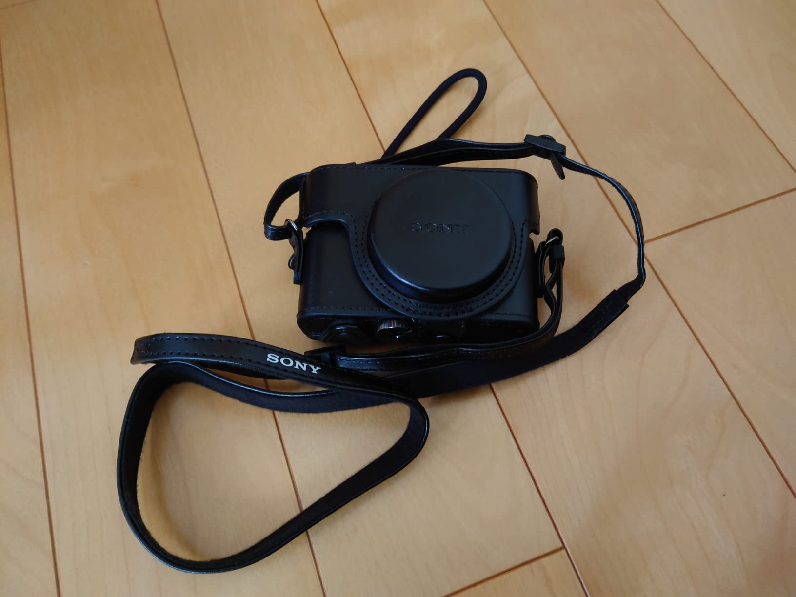 Amazon.co.jp: SONY(ソニー) ジャケットケース LCJ-RXK BC ブラック : パソコン・周辺機器