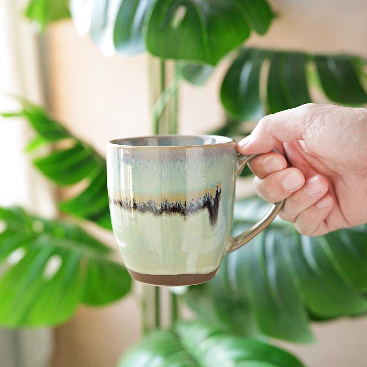 Bosmarlin Juego de 4 tazas de café de cerámica, 17 onzas, 3 colores para elegir, tazas de té, aptas para lavavajillas y microondas, esmalte reactivo (17 onzas, luz verde turquesa)