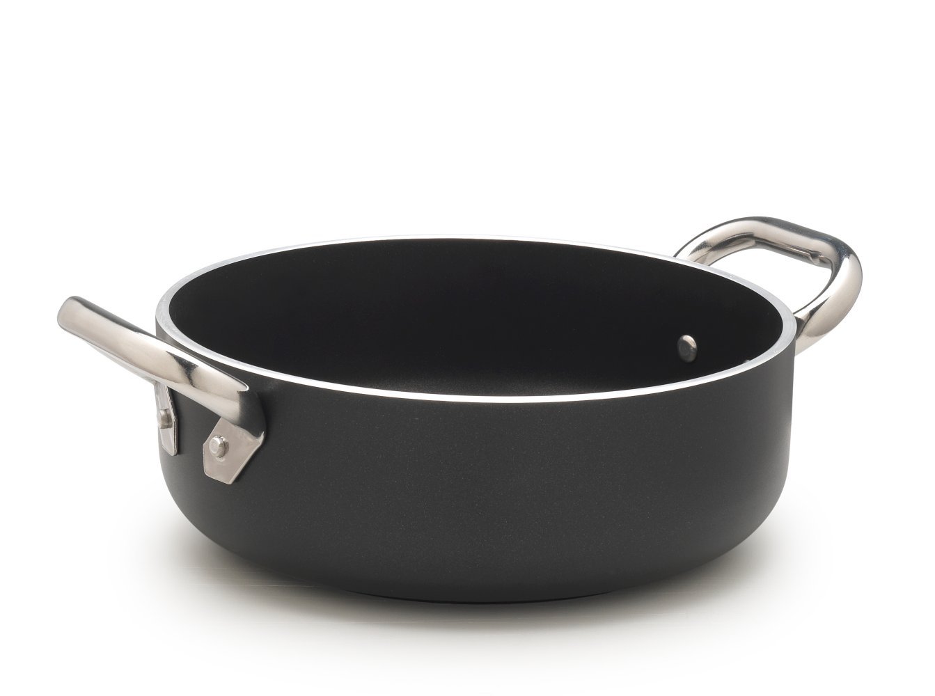 Pentole Agnelli ALSA2106SSPI32 Alblack Casseruola Bassa, in Alluminio, Spessore 5 mm, Fondo Induzione da 10 mm, con 2 Manici in Acciaio Inossidabile, 32 cm, Nero