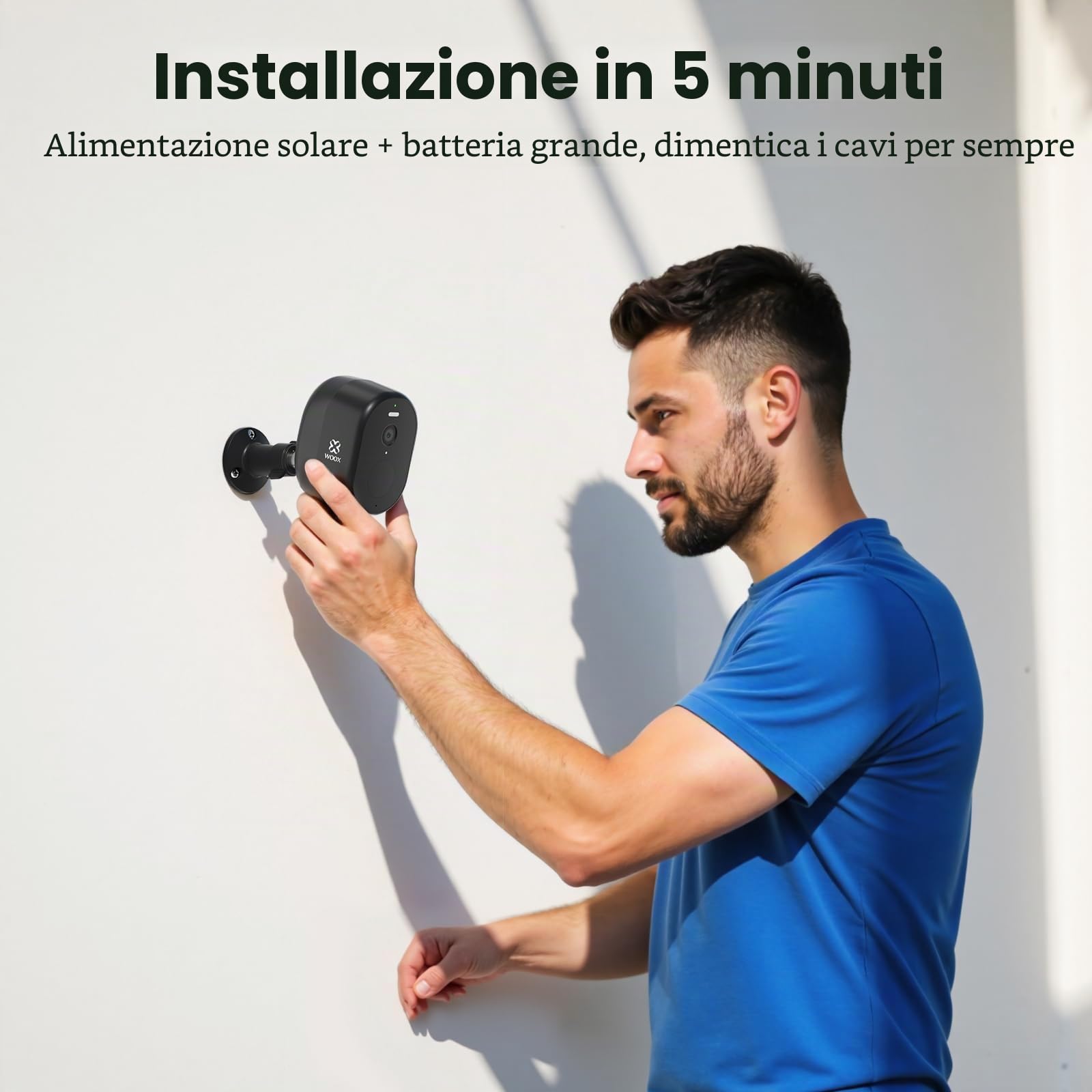 Woox Telecamera Pannello Solare Esterna 2.5K 4MP, Telecamera WiFi Esterno Senza Fili con Batteria Integrata, Visione Notturna a Colori, Rilevamento PIR Persone, IP65, 2.4GHz