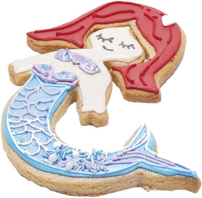 KitchenCraft Sweetly Does It 3D Cookie Cutter Set - Undersea Animal Biscuit Cutters, In Gift Box, Stainless Steel, 8 Pieces