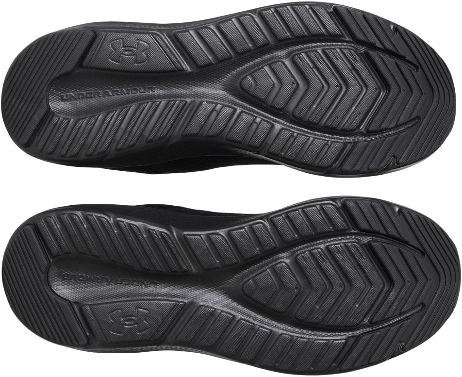 Under Armour Boys' Grade School Pursuit 4