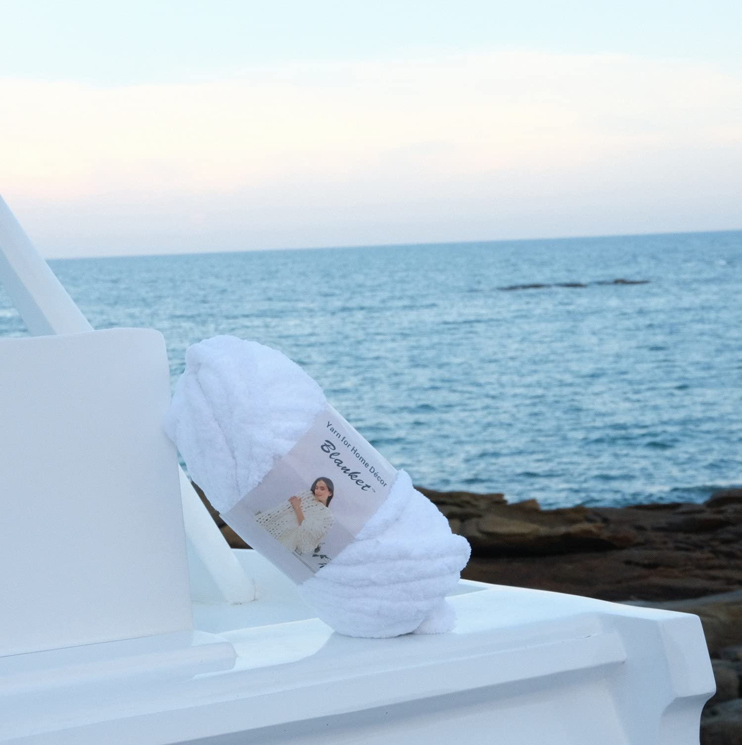 Chenille Yarn, Super Soft Chunky Knit Chenille Yarn,DIY Jumbo Giant for Knitted Blanket Cloth Hat Home Decor White 0.55 lbs