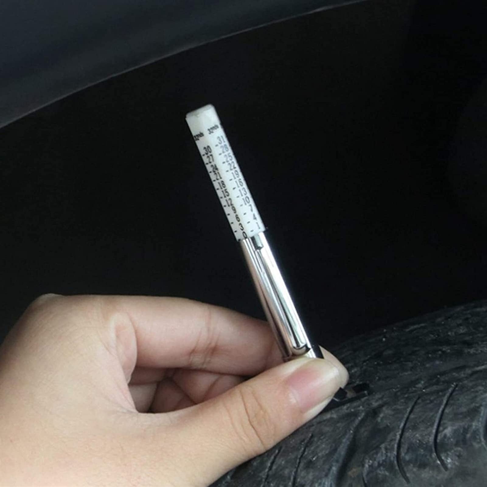 Reifentiefenmesser, 0–25 mm, Autoreifen-Profiltiefenmesser, Tester, Autoreifen-Messwerkzeug, universell (Color : Monochrome)