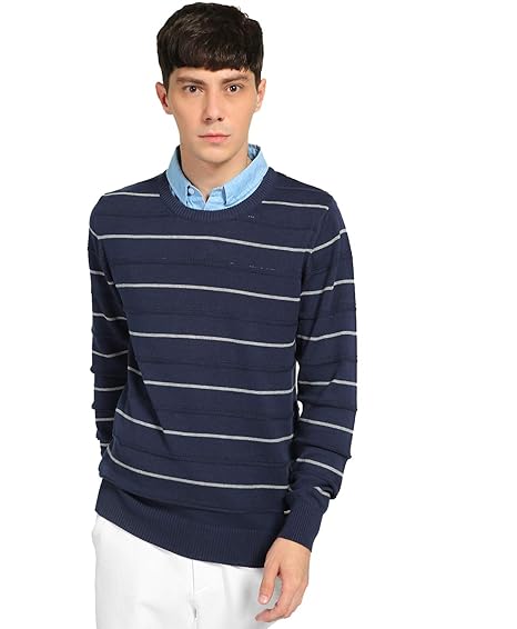 Round neck t shirt with collar Clearance