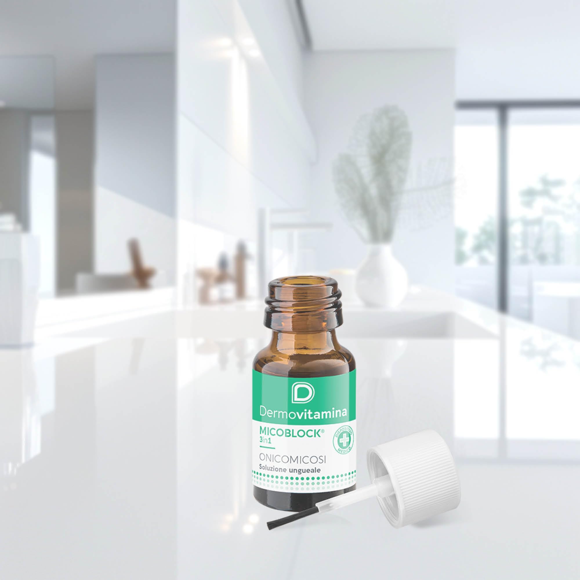 Dermovitamina Micoblock 3in1Onicomicosi - Micosi Unghie Piedi - Smalto Curativo - Tratta le Infezioni Fungine - Contro Ingiallimento e Caduta - Azione Sbiancante - 7ml