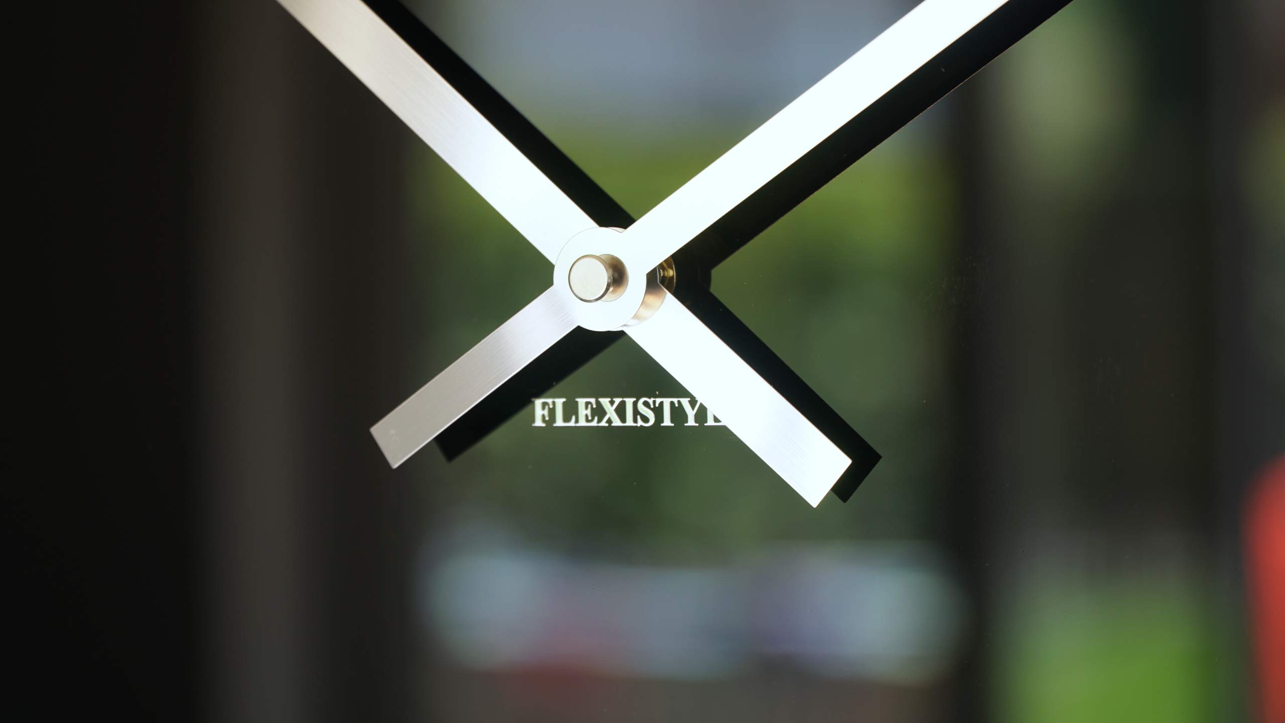 FLEXISTYLE Reloj de Pared Grande Cuadrado Digit 50 cm de diámetro, sin Ruido de tictac Moderno, diseño de Cristal acrílico y Espejo acrílico, salón, Dormitorio (Negro)