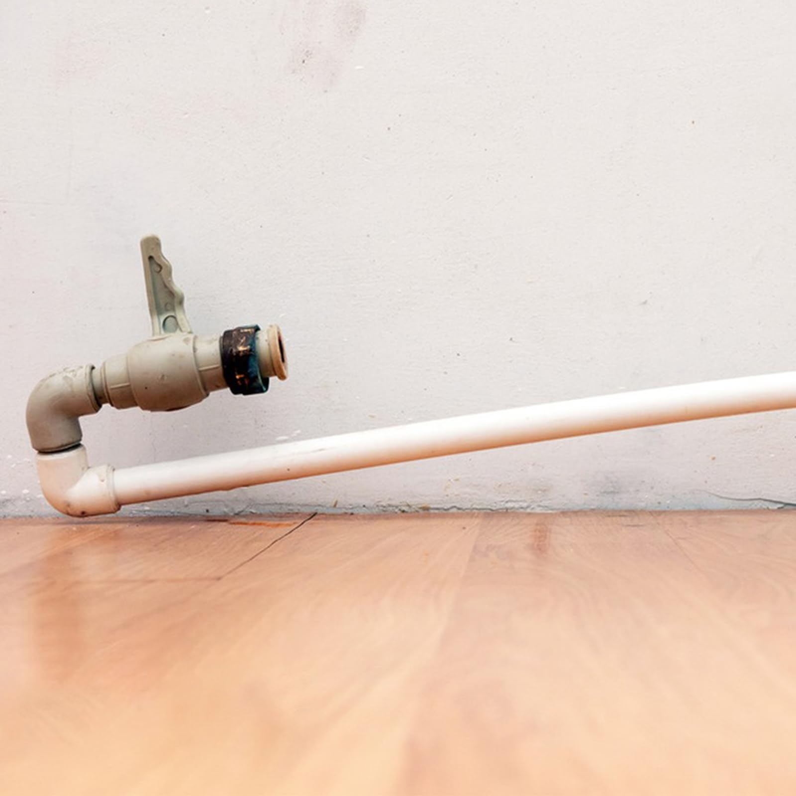 Lot de 10 raccords en PVC de 1 1/2 coude à 90 degrés 2 voies en PVC coudé à angle droit Adaptateur de tuyau en PVC de qualité pour meubles SCH40 Raccords d'angle en PVC