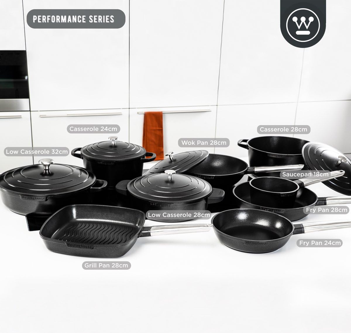 Westinghouse Performance Series Tegame Induzione - Padelle Antiaderente 32cm - Alluminio Pressofuso - Adatto a Tutti i Tipi di Fornelli e Forno - con Manico Morbido al Tatto Acciaio Inox - Nero