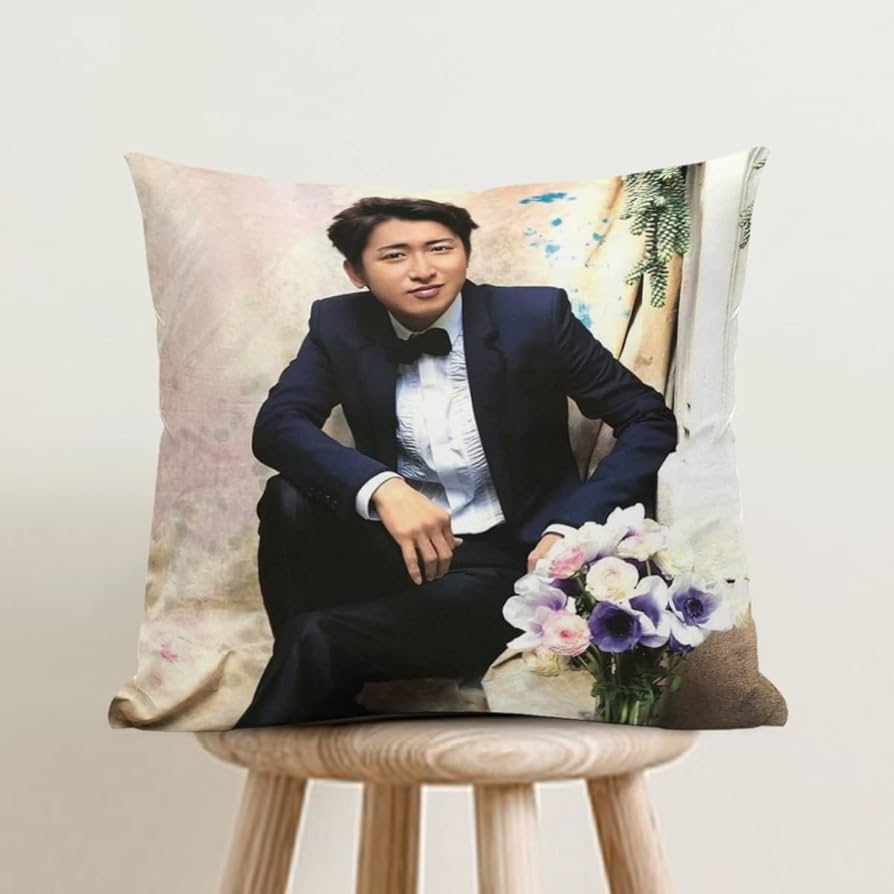 嵐ちゃん専用　オーダークッションカバー　2枚×クッション本体×2個 Amazon.co.jp: 嵐 あらし クッションカバー 2枚セット ソファー用