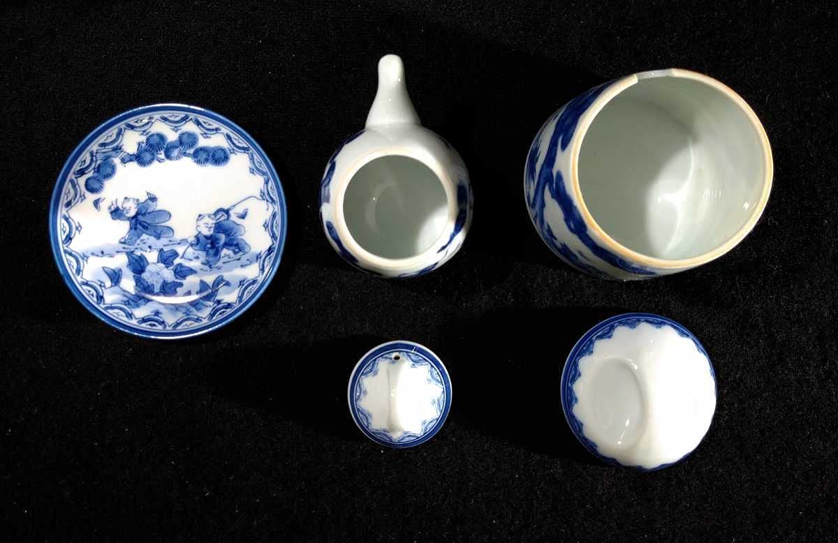 Amazon.co.jp: 有田焼 鍋島様式 華山窯 染付 松に唐子図 大皿 大鉢 飯