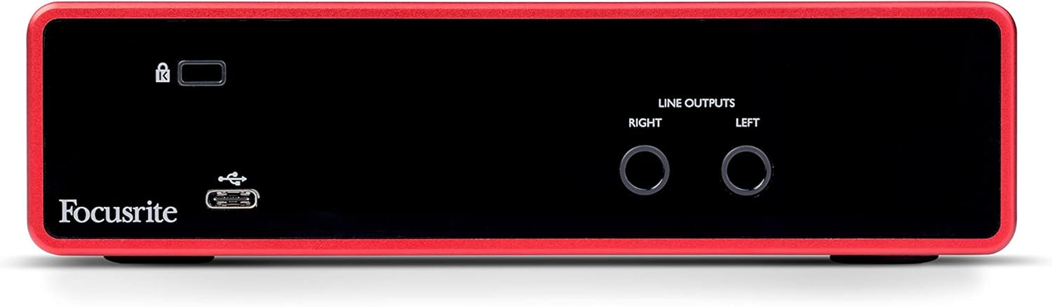 หลัง view of the Focusrite Scarlett 2i2 3rd Gen USB Audio Interface