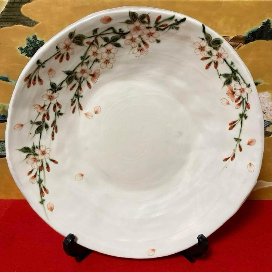 究極の古美術品◼️蔵からかなり凄い特大な伊万里焼の器が出て来ました