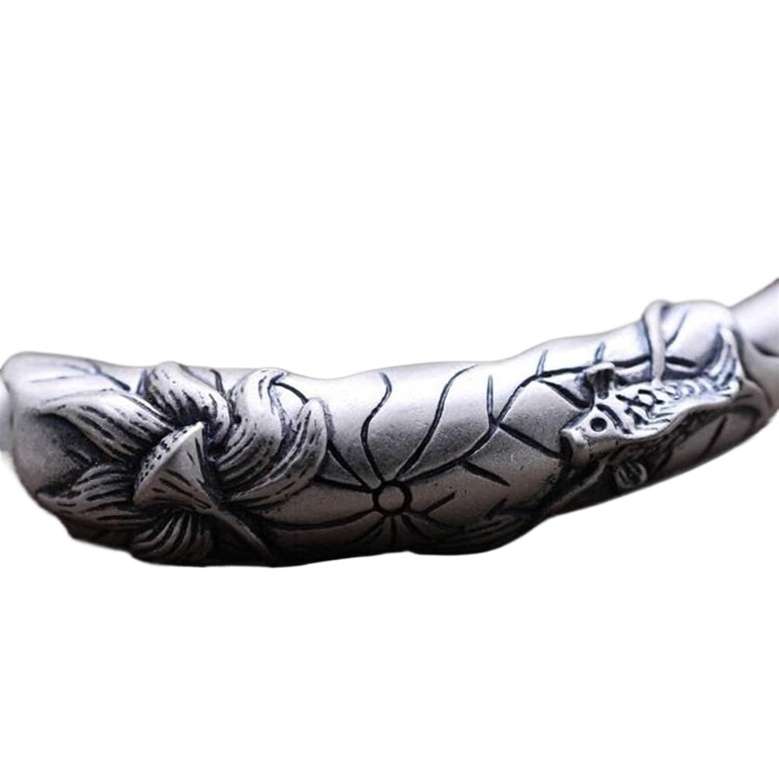 Bracciale in argento, bracciale rigido alla moda, braccialetto in argento S999 gioielli con carpa smerigliata invecchiata, figura in rilievo, braccialetti femminili, i braccialetti possono essere rega