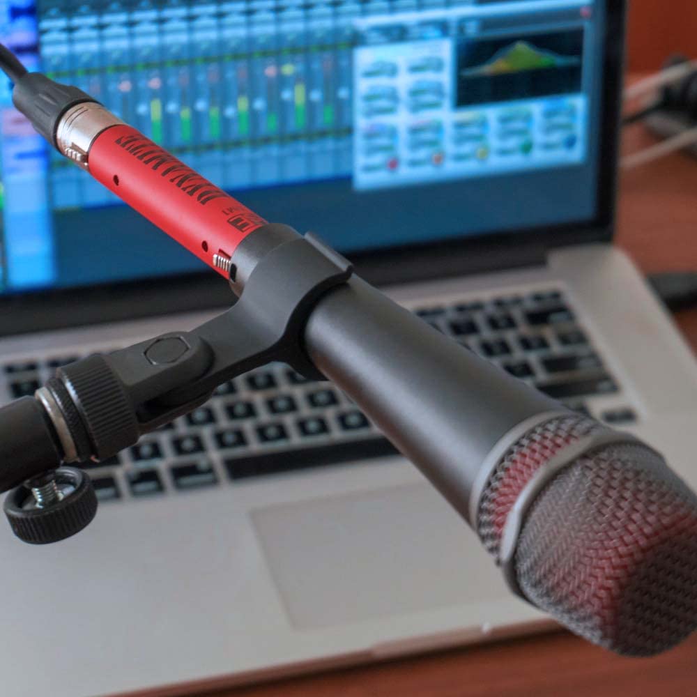 SE Electronics DM1 Dynamite pré-amplificador ativo em linha de 1 SE Electronics DM1 Dynamite pré-amplificador ativo em linha de 1