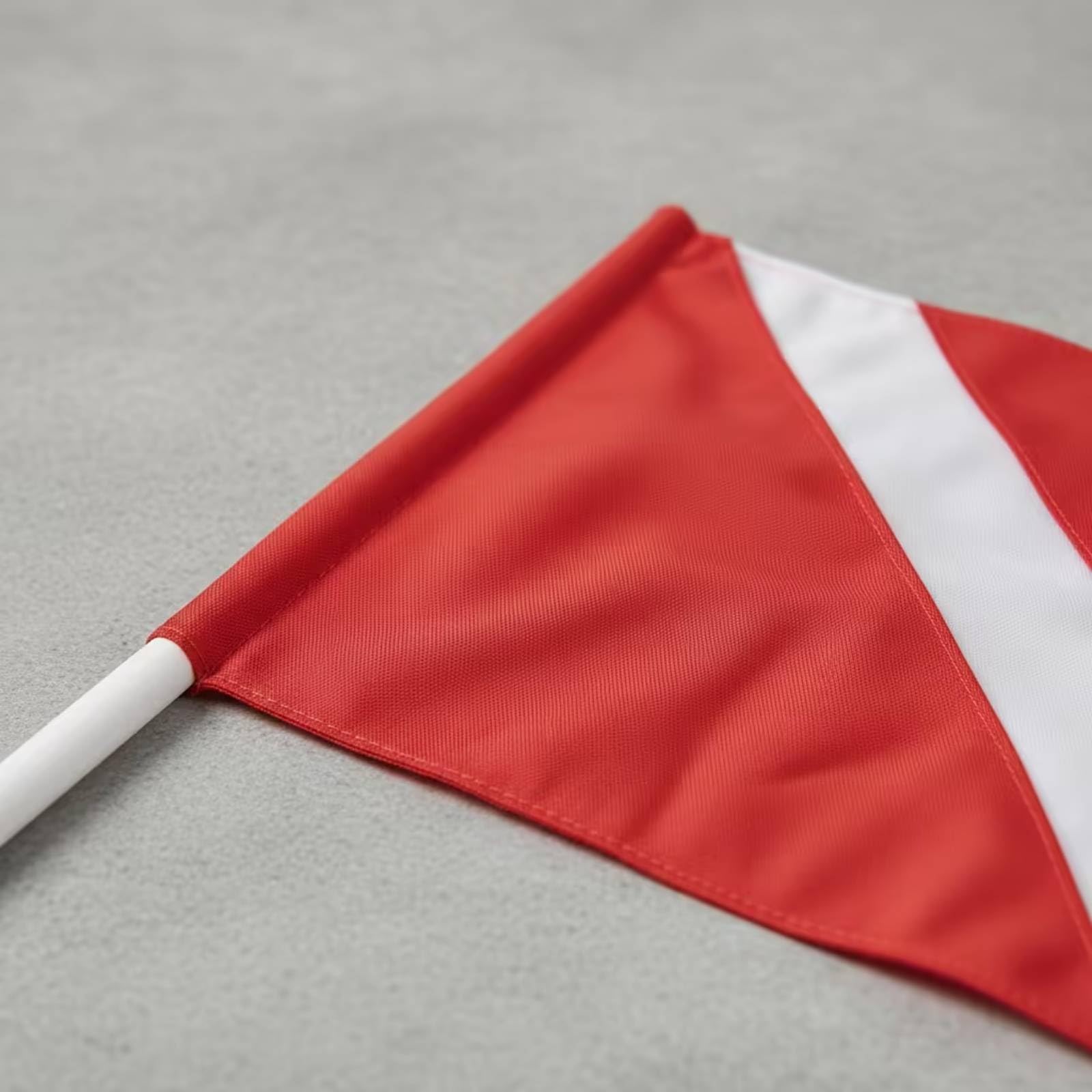 Colcolo Signalboje Aufblasbar Tauchen Boje Marker Warnboje mit Stange Flagge Kontraststarke Warnfarben für Schnelle Wahrnehmung Einfache Befestigung für Seen Meeresküste Fluss