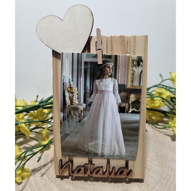 Pack de 20 Marco de madera personalizable con nombre en madera superpuesta de color a elegir y pinza, incluye foto de 10x5 cm para detalle de comunion, bautizo, etc