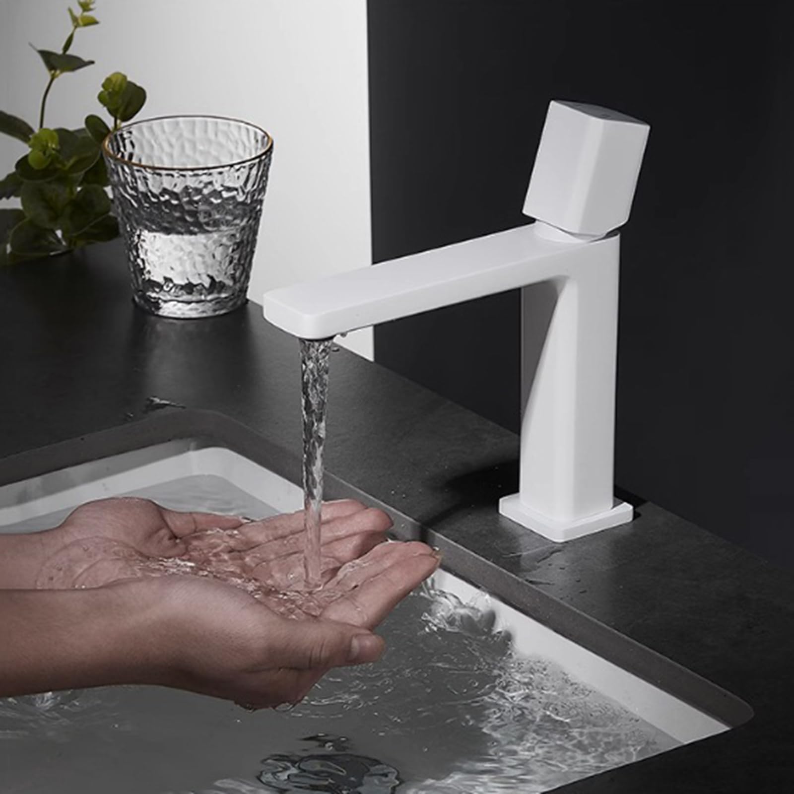Grifos para Lavabo De Baño. Grifo De Lavabo De Un Solo Orificio, Agua Caliente Y Fría, G1/2", Grifo De Baño De Latón Bajo Encimera, Cromado.(White)