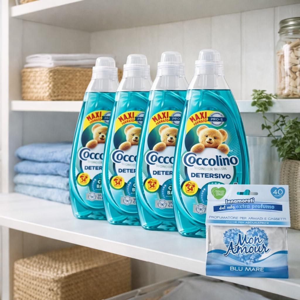 Coccolino Wonder Wash Ultra Clean 4 x 54 Lavaggi (216 Totali) – Detersivo Liquido Lavatrice 2160 ml x4 – Ideale per Cicli Brevi – Maxi Scorta Convenienza + Profumatore Mon Amour in Omaggio