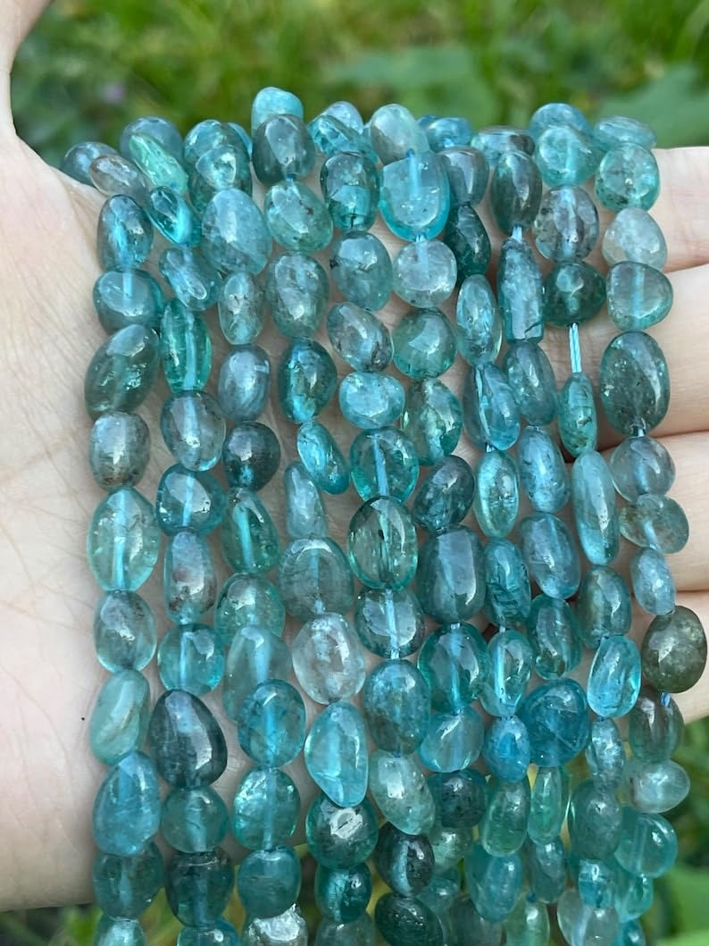 Perles en apatite légère naturelle de 2 mm pour créer des bijoux chargés d'émotions