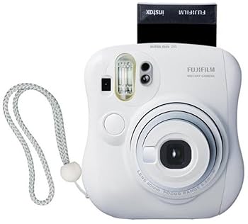 FUJIFILM　富士フィルム　instax mini11　チェキ　ホワイト Amazon | 富士フイルム(FUJIFILM) インスタントカメラ チェキ